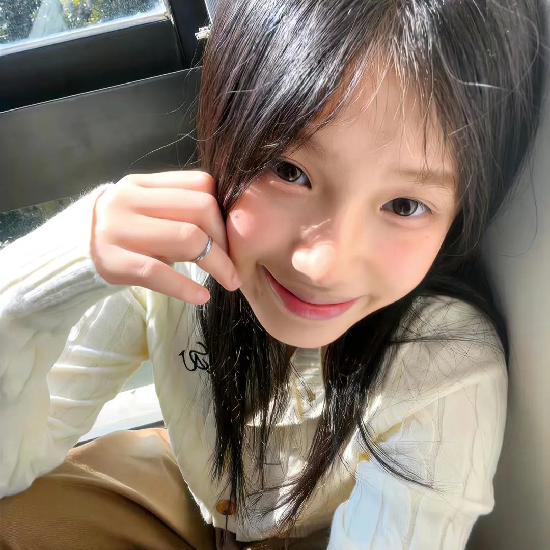 轻拍翻转小魔女